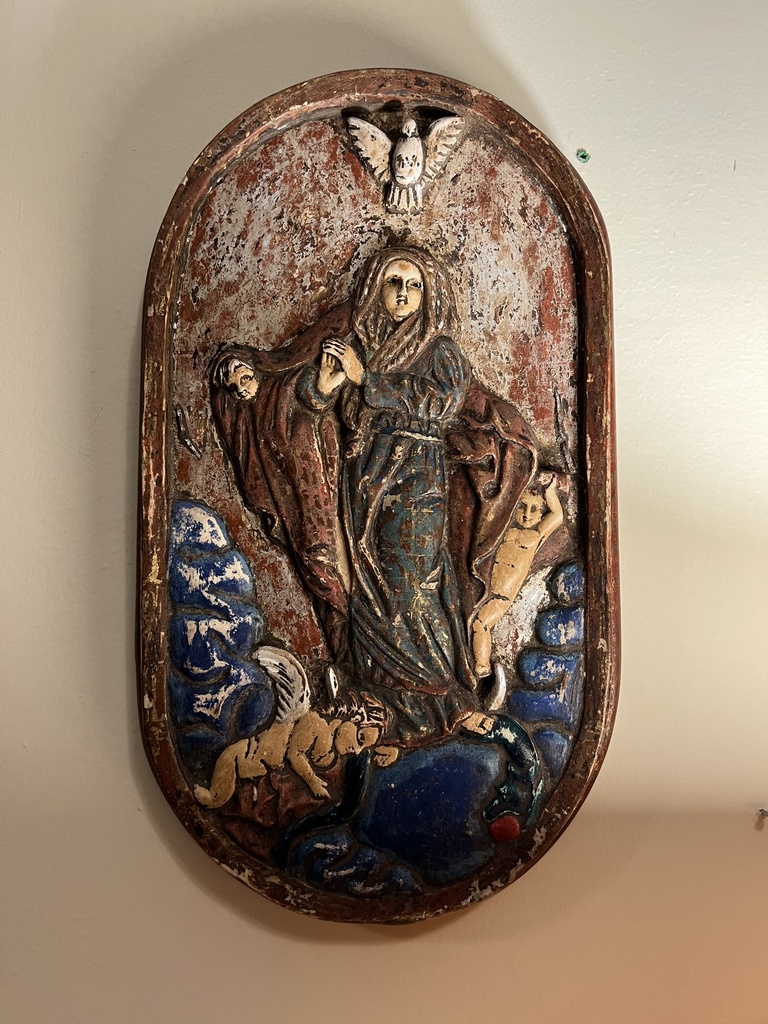 Bajo relieve de la Inmaculada Concepción