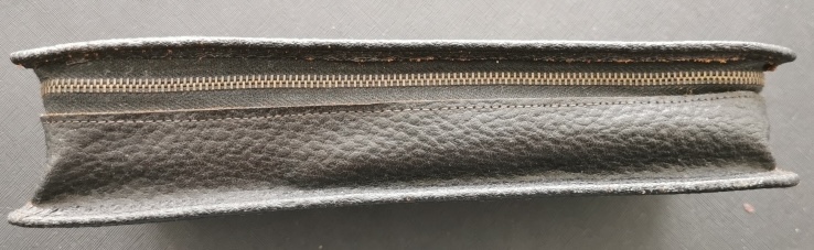 ESTUCHE DE VIAJE PARA HOMBRE