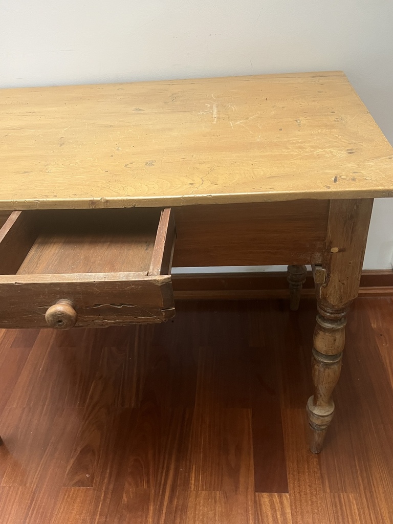 Mesa auxiliar