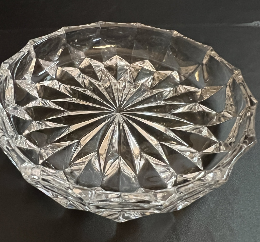 Platito de cristal cortado diseño de estrella