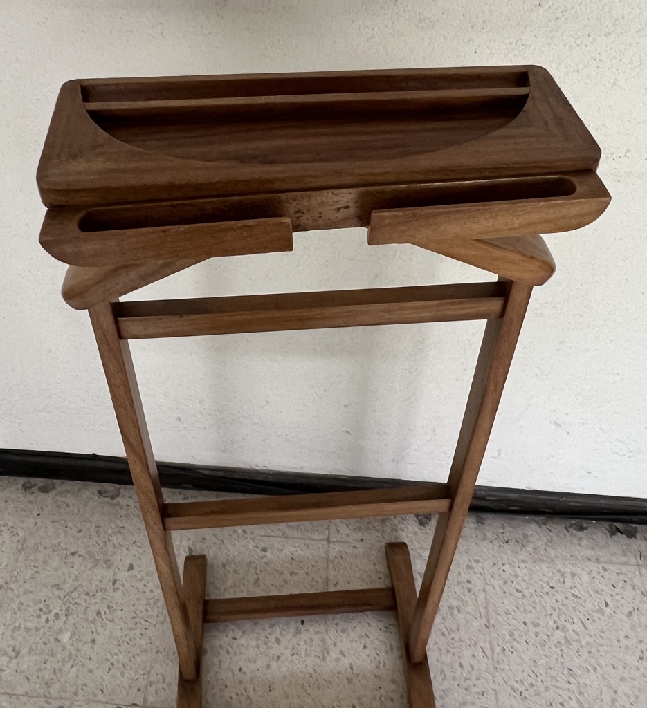Perchero de madera maciza