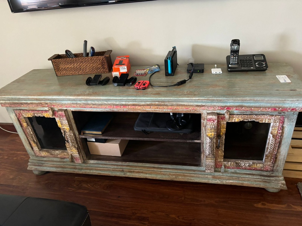 CREDENZA