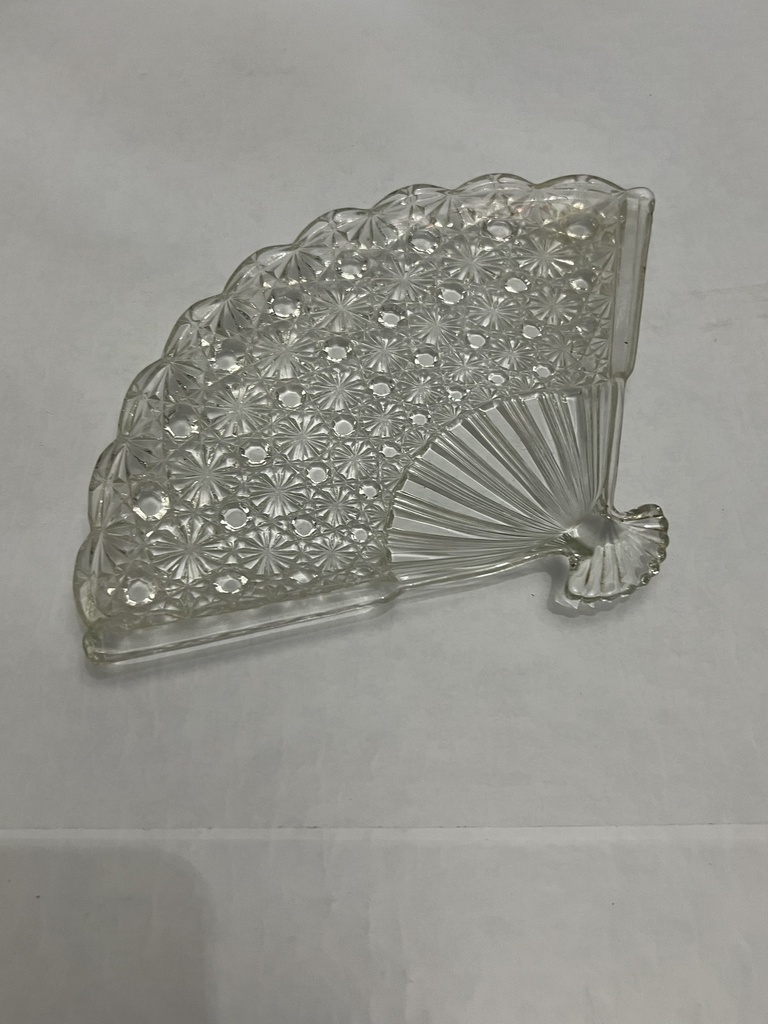 MIF plato de vidrio en forma de avanico