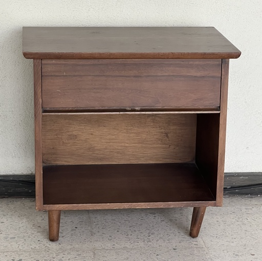 [MILz151875] Mesa de noche de madera