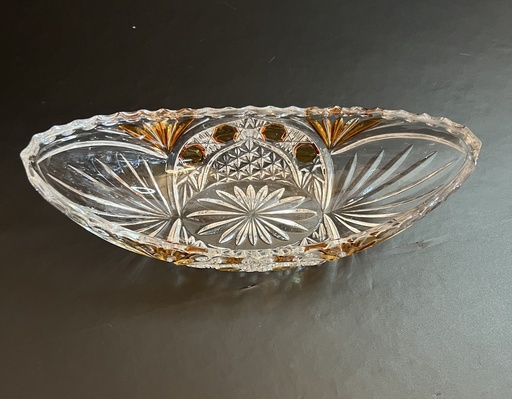 [TBz15033] Plato de cristal cortado en forma de canoa