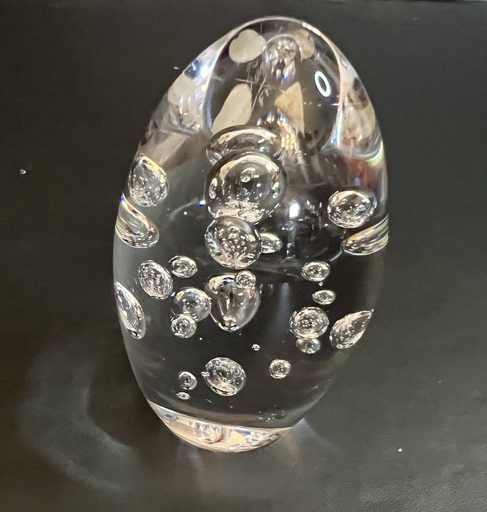[TBz15037] SEVRES CRYSTAL Pisapapeles de cristal transparente en forma de huevo - Francia