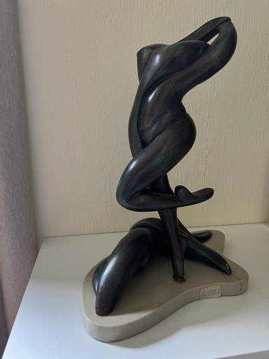 [AdC0057] Escultura de bronce y recina