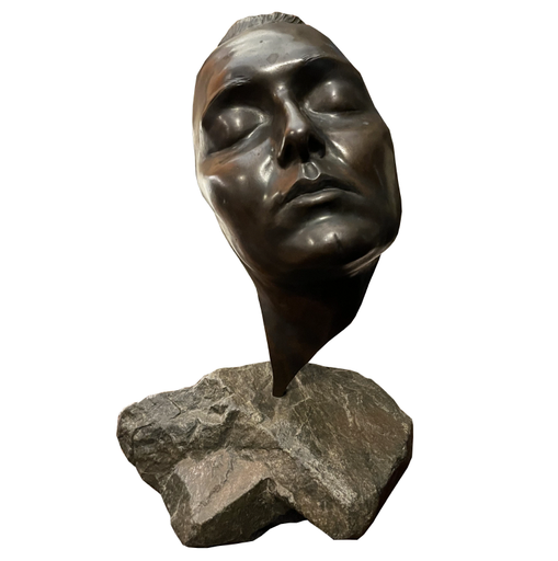[TC002] Escultura "Rostro"